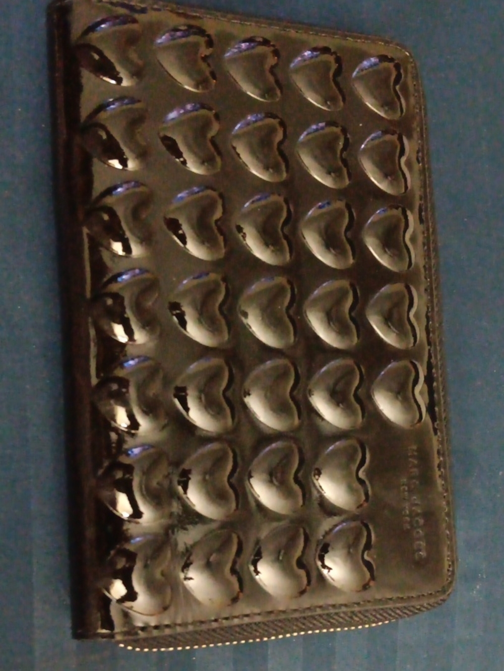 Marc Jacobs Patent Heart Quilted Phone Wallet Case - Black